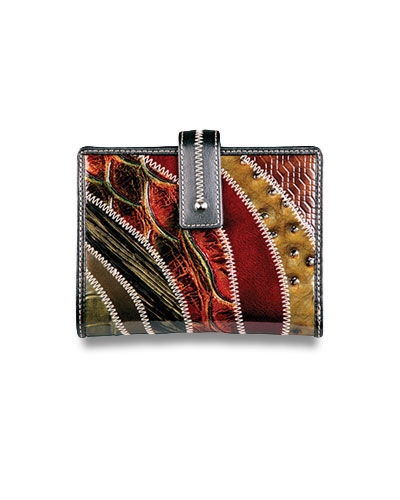 Ladies’ Small Center Wing Clutch Wallet